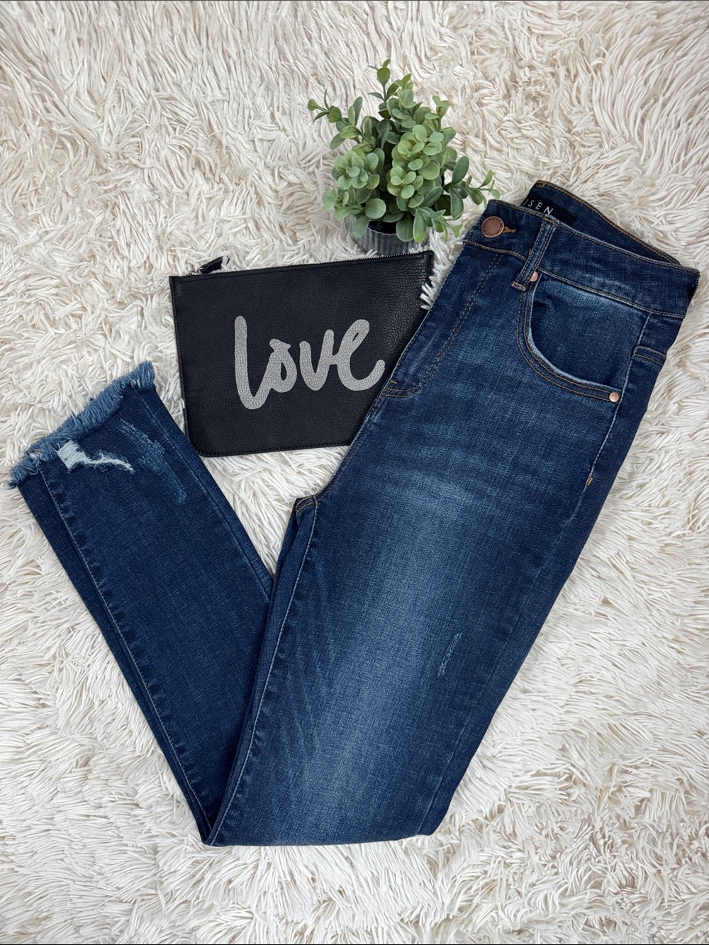 Risen High Waist Skinny Jeans 💗 Dark Wash